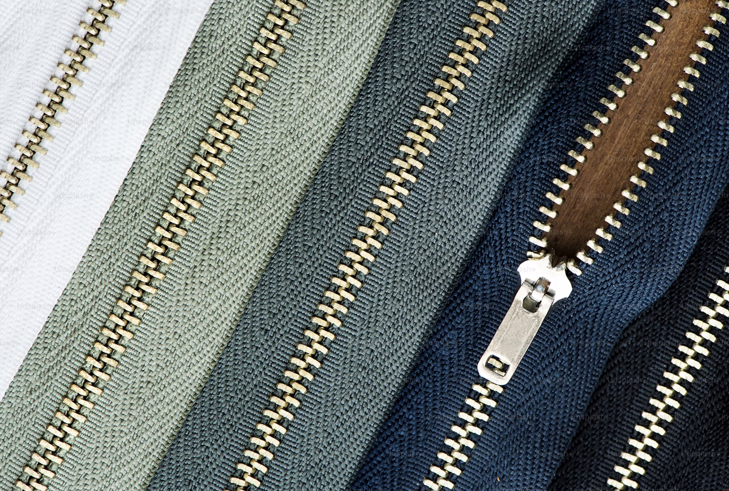 Premium Metal Zippers